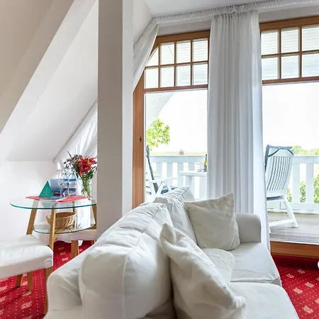 Strandhaus Claassen 04 * Ahrenshoop
